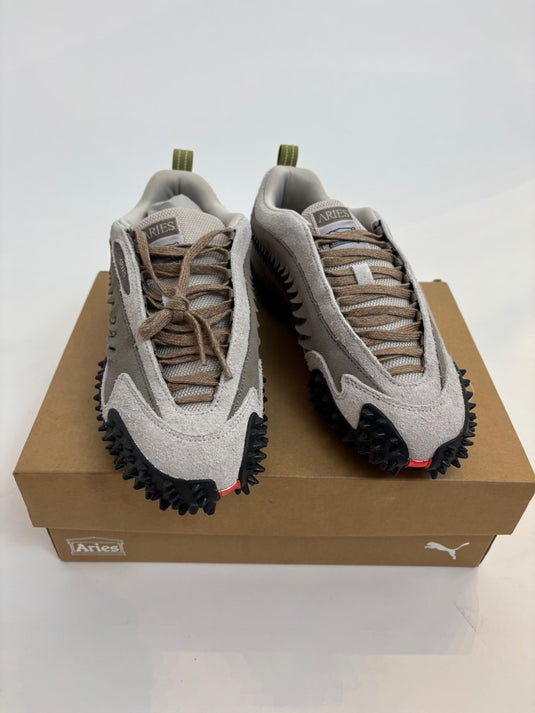 Aries Trainers, Size 38