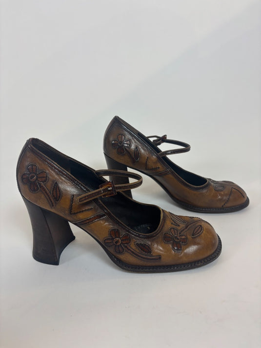 Prada Mary Jane Heels, 40