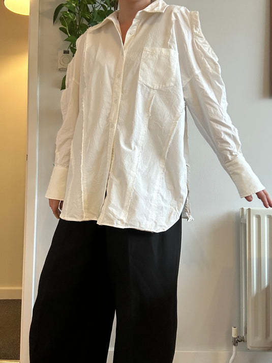 White cut out shirt, Size M