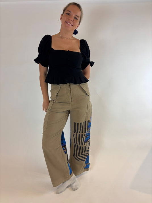 Ganni Trousers, 10